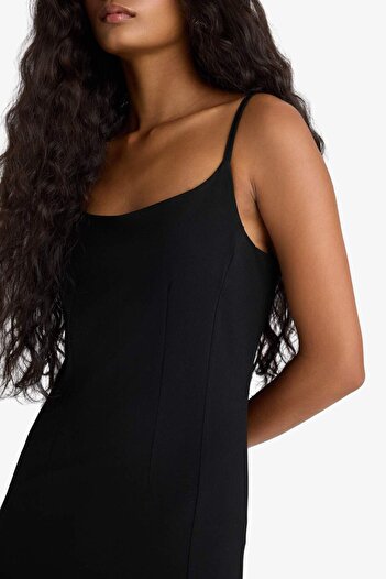DeFacto Bodycon Vücudu Saran İnce Askılı Midi Elbise F9263AX25WN