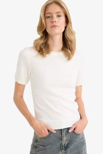 DeFacto Regular Fit Crew Neck Short Sleeve Knitwear Sweater E6810Ax25Au