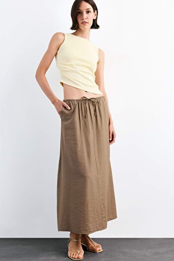 DeFacto Relax Fit Elastic Waist Crinkle Fabric Midi Skirt G1093Ax25Sm