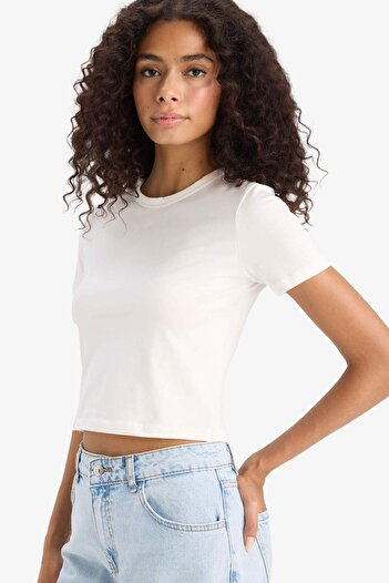 DeFacto Slim Fit Tight Fit Crew Neck Combed Cotton Short Sleeve T-Shirt F1062Ax25Au