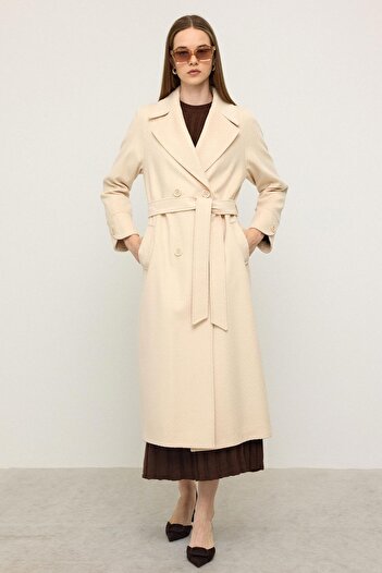 Olcay Reglan Sleeve Cape Detailed Self-Patterned Limited Edition Coat Cream 3141
