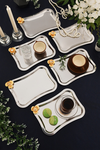 AKSESUAR EVRENİ Naldo Italian Model Gold Stone Detailed 6-Piece Presentation Tray