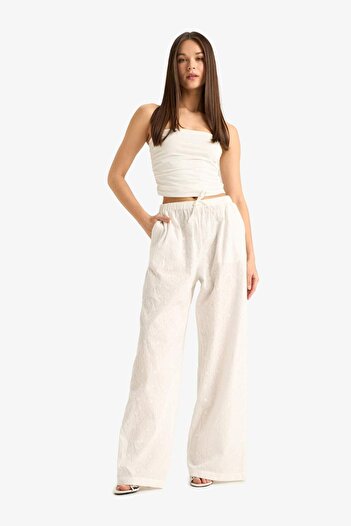 DeFacto Wide Leg Double Pocket Elastic Waist Standard Length Brode Trousers E6393Ax25Sm