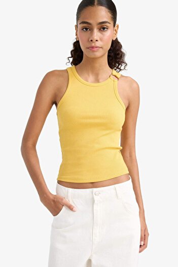 DeFacto Slim Fit Dar Kesim Bisiklet Yaka Fitilli Kaşkorse Atlet F4994AX25AU
