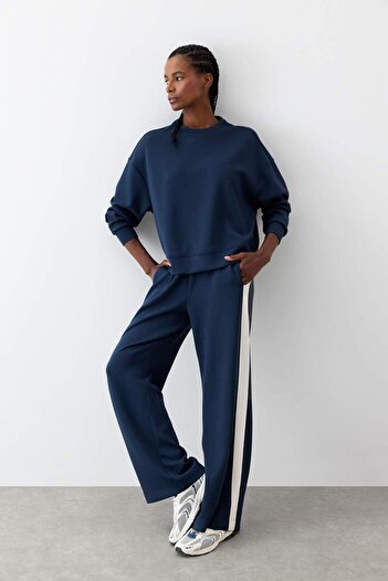 DeFacto New Season Defactofit Wide Leg Wide Leg Standard Size Ultra Soft Modal Sports Tracksuit