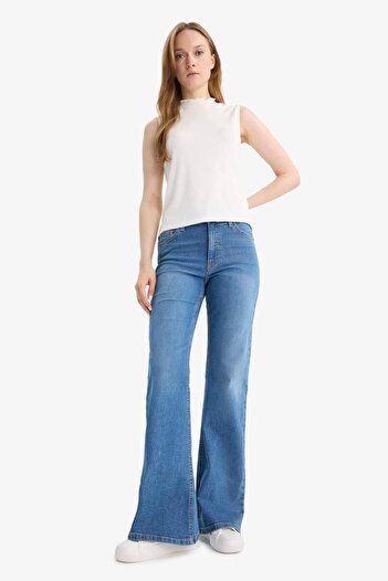 DeFacto Mia Flare Fit Talie normală Pantaloni lungi din denim cu picioare spaniole E9166AX25AU