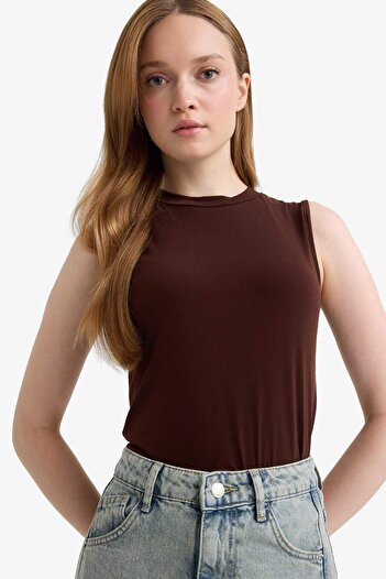 DeFacto Regular Fit Yarım Bisiklet Yaka Basic Düz Kolsuz Tunik F9755AX25HS