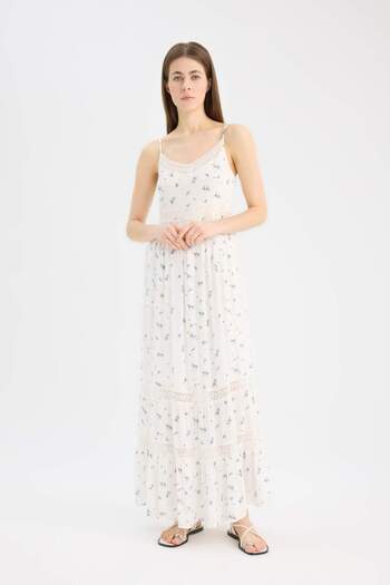 DeFacto A-Line Lace V-Neck Floral Crinkle Fabric Strap Maxi Dress E6069Ax25Sm