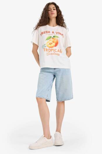 DeFacto Übergroßes, weites, bedrucktes Kurzarm-T-Shirt mit Rundhalsausschnitt F6199AX25HS
