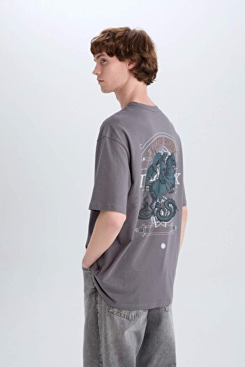 DeFacto 100% Cotton Boxy Fit Crew Neck Back Printed Short Sleeve T-Shirt E4541Ax25Sm