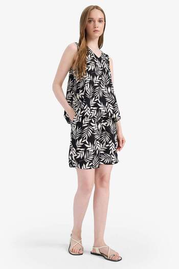 DeFacto Regular Fit Patterned Elastic Waist Shorts E9440Ax25Sm