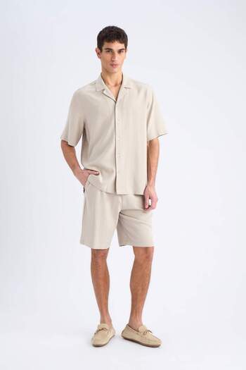 DeFacto Relax Fit Polo Yaka Pamuklu Yazlık Kısa Kollu Gömlek D8875AX25SM