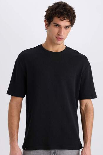 DeFacto Boxy Fit Crew Neck Short Sleeve Black T-Shirt E1161Ax25Sm