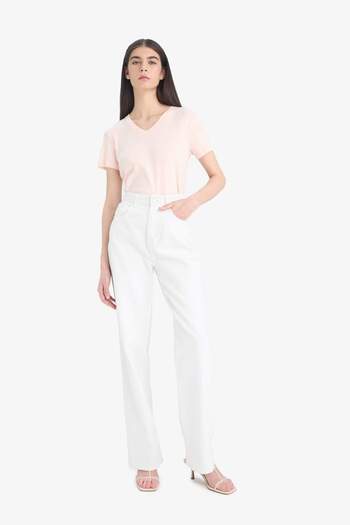 DeFacto Slim Fit Slim Fit V-Neck Basic Solid Rib Short Sleeve T-Shirt I1080Az25Sp