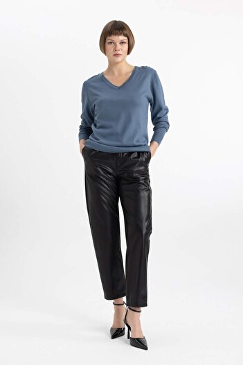DeFacto Regular fit knitwear sweater b7865axns