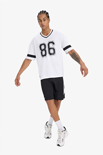 DeFacto DeFactoFit Hızlı Kuruyan Standart Fit Sporcu Kısa Paça Şort E4127AX25SM