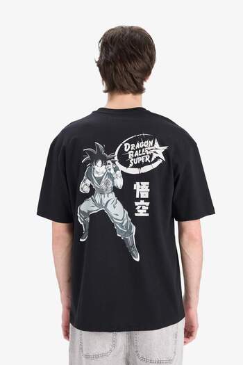 DeFacto 100% Cotton Dragon Ball Boxy Fit Crew Neck Back Printed Short Sleeve T-Shirt E1011Ax25Sm