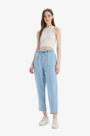 DeFacto Pull on Paperbag High Waist Jeans, Straight Leg and Soft Long Jeans Pants E0733Ax25Sm