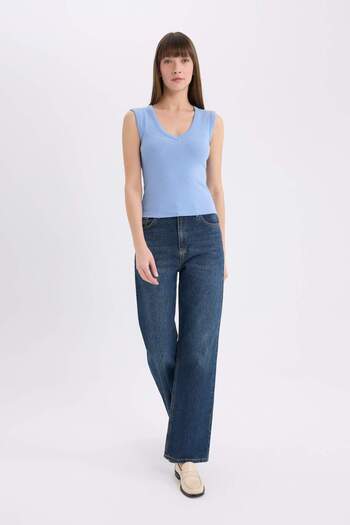 DeFacto Slim Fit Slim Fit V-Neck Ribbed Undershirt E5779Ax25Sp