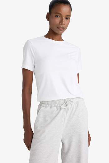 DeFacto Defactofit Standard Fit Crew Neck Sportsman Basic Plain Short Sleeve White T-Shirt D2296Ax25Sp