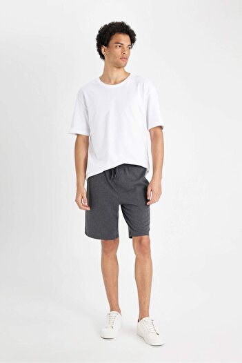 DeFacto Slim Fit Slim Fit Pocket Basic Straight Shorts R3442Az24Sm