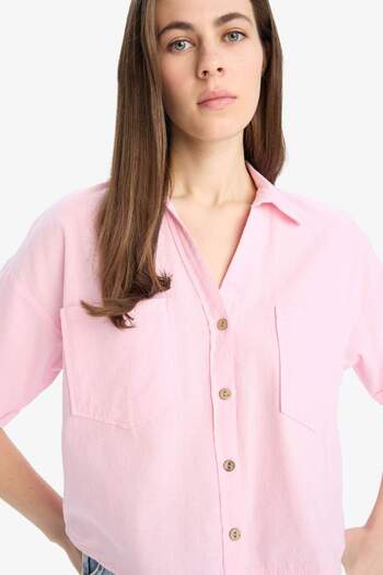 DeFacto Boxy Fit Basic Plain Short Sleeve Shirt V2523Az25Sp