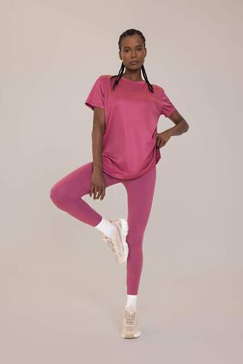 DeFacto Defactofit Oversize Wide Fit Crew Neck Sportsman Short Sleeve T-Shirt D7289Ax25Sp