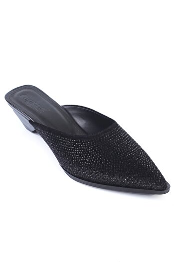 Capone Outfitters Ivy Pointed Toe Stoned Closed Toe Women's Slippers
