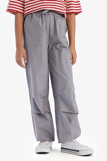 DeFacto Kız Çocuk Paraşüt Jogger Paça Pamuklu Pantolon D7606A825SM