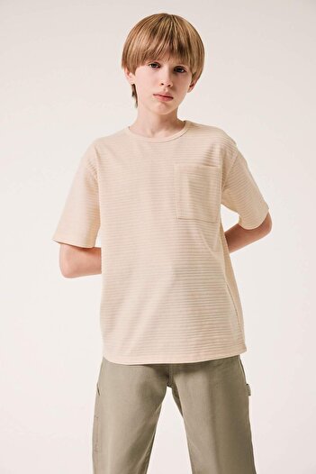 DeFacto Boys' Crew Neck Short Sleeve T-Shirt D7742A825Sm