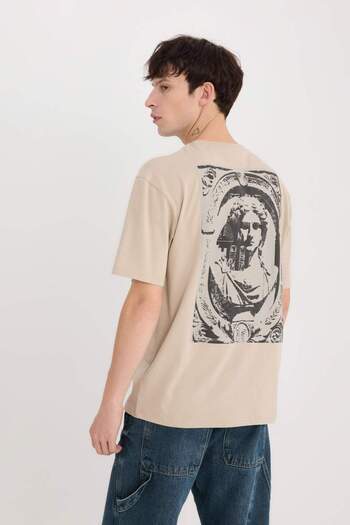 DeFacto 100% Cotton Boxy Fit Crew Neck Back Printed Short Sleeve T-Shirt E1486Ax25Sp