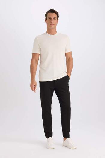 DeFacto Slim Fit Slim Fit Crew Neck Crinkle κοντομάνικο μπλουζάκι D7225AX25SP