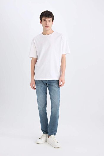 DeFacto Pedro Slim Fit Tight Fit Normal Waist Narrow Leg Jean Pants E5427Ax25Sp