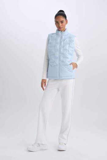DeFacto DeFactoFit Water Repellent - Vestă sport gonflabilă matlasată cu guler și fermoar D6082AX25SP
