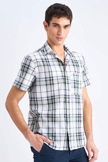 DeFacto Regular Fit Polo Neck Checked Short Sleeve Shirt D7553Ax25Sp