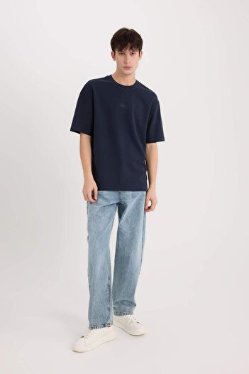 DeFacto Boxy Fit-T-Shirt mit Rundhalsausschnitt, bügelfrei, atmungsaktiv, bedruckt, kurzärmelig, aus schwerem Stoff, D5519AX