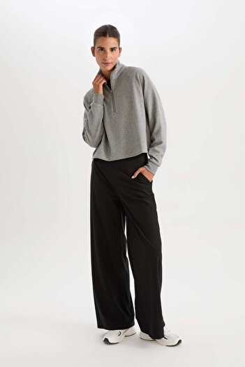 DeFacto DeFactoFit Wide Leg Geniş Paça Beli Fermuarlı Cepli Sporcu Premium Dokuma Pantolon C9416AX25SP