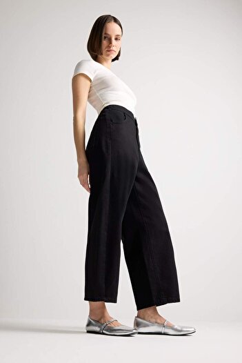 DeFacto Barrel Fit Regular Waist Ankle Length Soft Jean Pants E3874Ax25Sp