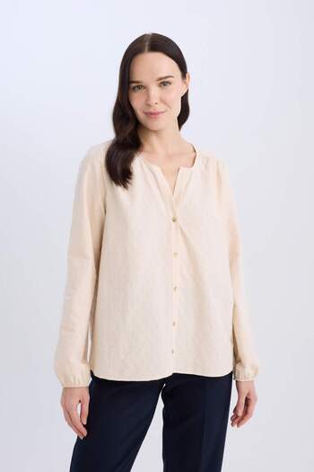 DeFacto Regular Fit Apash Collar Long Sleeve Shirt E0783Ax25Sp