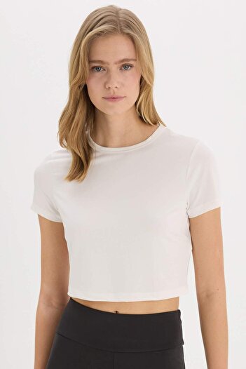 DeFacto Defactofit Crop Crew Neck Basic Plain Sportsman Short Sleeve T-Shirt D7295Ax25Sp