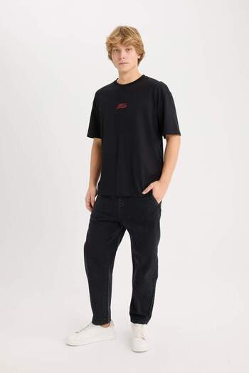 DeFacto 100 % Baumwolle Marvel Boxy Fit Rundhalsausschnitt Rücken bedrucktes Kurzarm-T-Shirt D6780AX25SP
