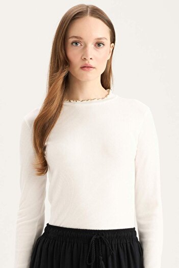 DeFacto Ribbed Camisole Basic Plain Long Sleeve T-Shirt E9540Ax25Sp