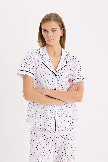 DeFacto Pijama Takımı Kısa Kollu Düğmeli Üst Esnek Belli Uzun Alt-Fall in Love D8455AX25SP