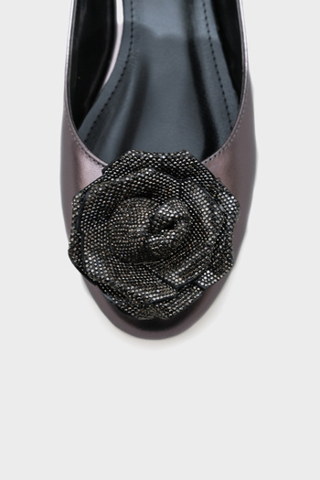 Capone Outfitters Round Toe Stoned Floral Women's Ballerinas
