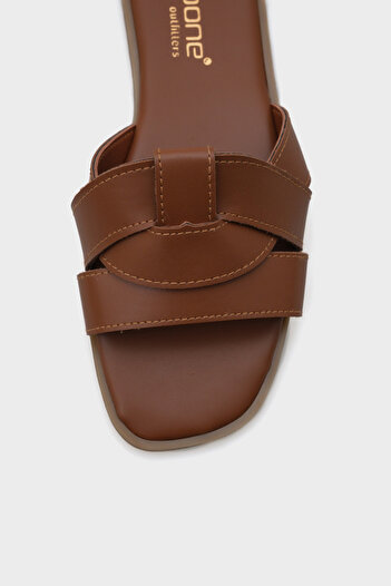 Capone Outfitters Γυναικείες παντόφλες Zaren