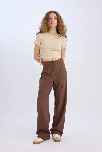 DeFacto Standart Boy Kumaş Palazzo Pantolon Wide Leg Geniş Bol Paça Basic Düz Yüksek Bel C6402AX25SP