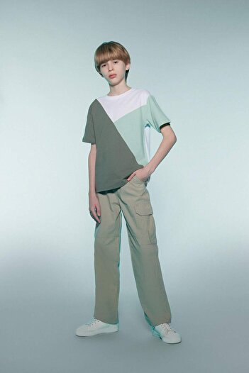 DeFacto Boys Loose Fit Standard Leg Seersucker Textured Trousers D7794A825Sp