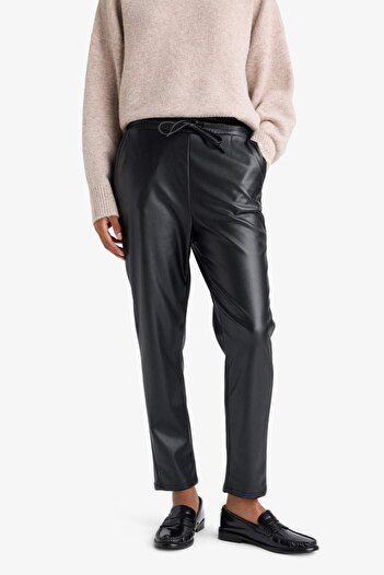DeFacto Yüksek Bel Jogger Kışlık Pantolon Cepli Standart Paça Suni Deri V8072AZ24WN