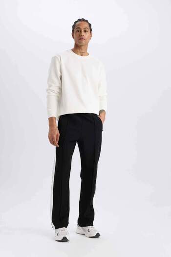 DeFacto DeFactoFit Sportsman Jogger Sweatpants Standard Fit Standard Πόδι με ελαστική μέση με τσέπες D1957AX24AU