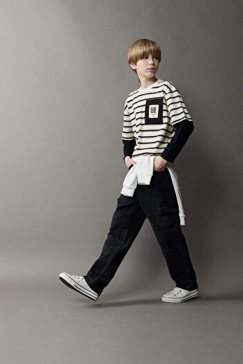DeFacto Boy Oversize Wide Fit Crew Neck Long Sleeve T-Shirt D8499A825Sp